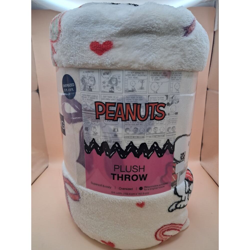 The Big One Peanuts Snoopy Valentine Plush Throw 5x6 Ft Hearts Bows Blanket